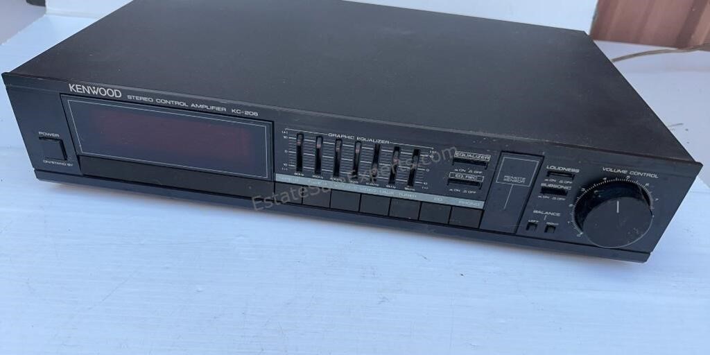 KENWOOD AMPLIFIER STEREO CONTROL KC-206 FOR PARTS