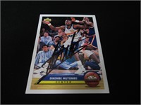 1992-93 UD DIKEMBE MUTOMBO AUTOGRAPH COA