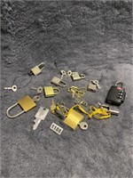 Lot of Small Locks W/Keys