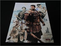 RUSSELL CROWE SIGNED 8X10 PHOTO RCA COA