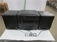 Working stereo with movable speakers