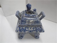 Oriental Design Urn With Lid