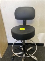 Adjustable swivel stool #70