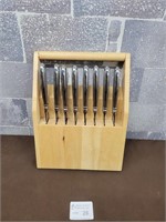 8 Princess house stake knives with wood block