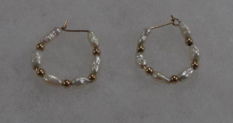 14K GOLD EARRINGS COSTUME JEWELRY WITH PEARLS