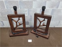 2 Matching wood with bird lamps