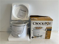 Crock Pot 2qt Round Classic in Original Box