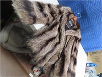 HILLS Aspen/Vail Fur Coat Womens Md/Lg