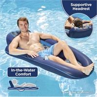 Aqua Pool Lounge