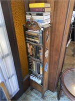 WOODEN BOOKSHELF & VINTAGE BOOKS (BOOKSHELF