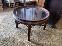 ROUND WOODEN COFFEE TABLE W/ MIRROR TOP (26"