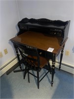 VTG Hitchcock writing desk and chair