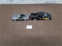 2 die-cast model cars