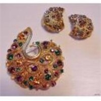 Vtg Topaz Amethyst Emerald Brooch & Earrings