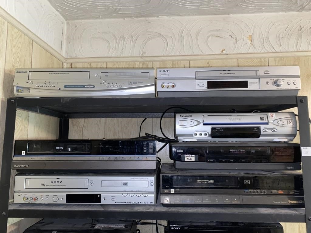 (7) VCR PLAYERS INCLUDING SONY, MAGNAVOX,