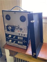 ROBERTS REEL TO REEL PLAYER MODEL 771X