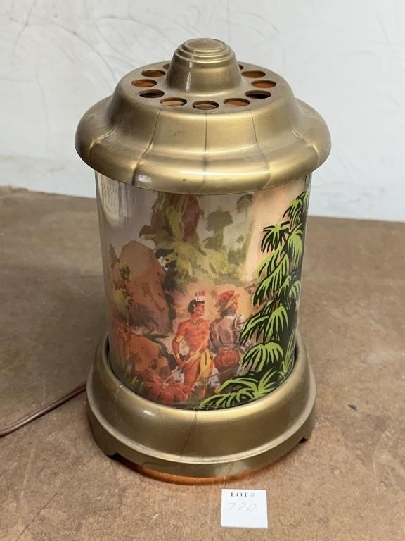 VINTAGE ROTATING PICTURE LAMP