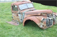 1941 Chevrolet Truck Cab & Front Clip