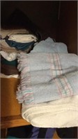 Assorted bathroom towels