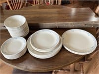 Correll dishes incl 12 dinner plates, three