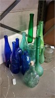 13pcs Asstd Coloure Glass Decor/Vases