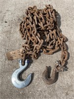 17’ Chain w/ hooks