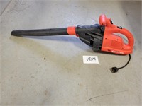 Electric B & D "Leaf Hog" Leaf Blower/Vacuum