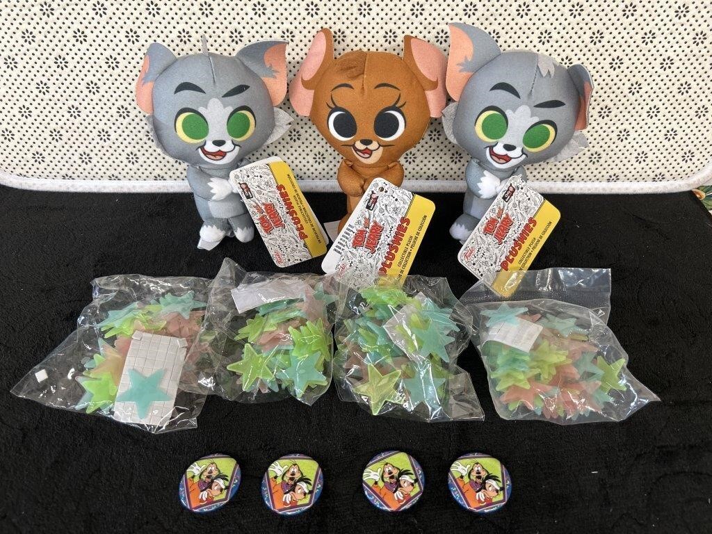 Funko Tom & Jerry Plush, Goofy Pins, Stickers