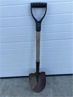 Round mouth shovel