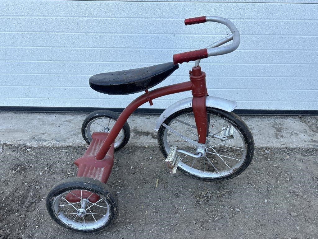 Red trike