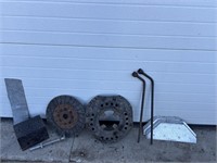 Lot: tire irons, misc