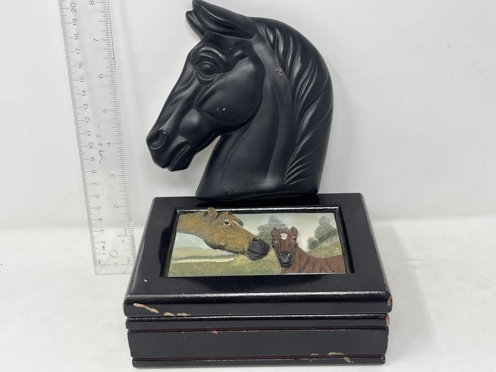 Horse wall hanging & jewelry box