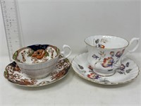 2 cups & saucers