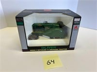 Spec Cast Oliver 77 Orchard Tractor w/ Box