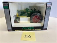 Spec Cast Oliver 77 Tractor w/ Box