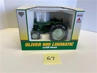 Spec Cast Oliver 995 Lugmatic Tractor w/ Box