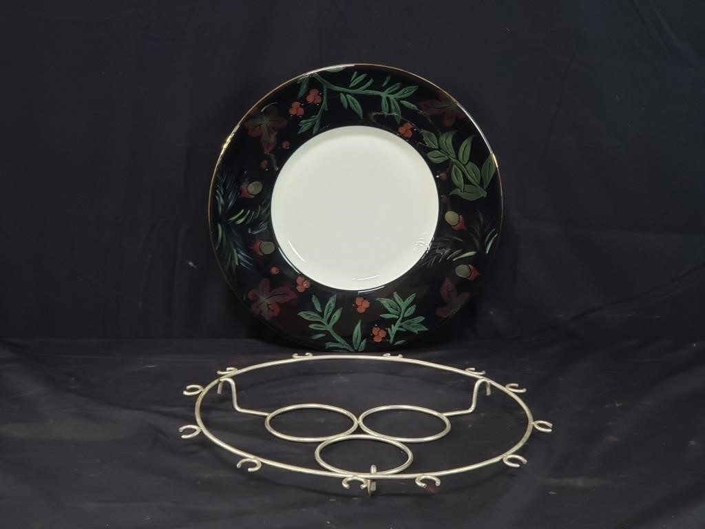 Hand decorated ceramic center plate w/ gilted
