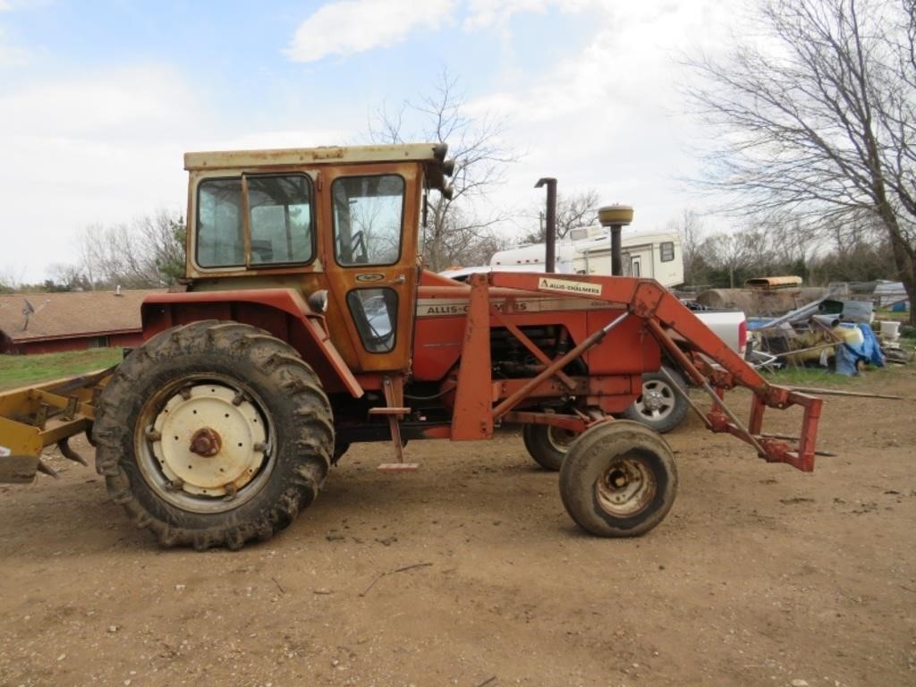 190 Allis-Chalmers Gas Tractor W/ Loader