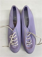 1Women's Shoes Size 7.5 Ender