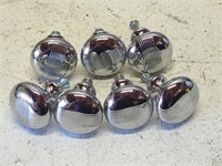 Seven mid century style cabinet knobs. 1.5x1.25".