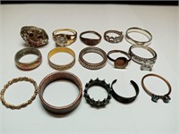 OF) Lot of 15 assorted rings