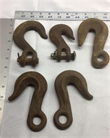 C1) FIVE CHAIN HOOKS