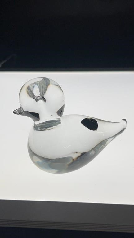 Crystal baby duck paperweight
