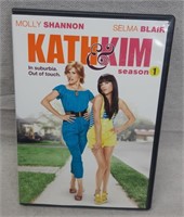 C12) Kath & Kim Season 1 DVD 2 Disc Set