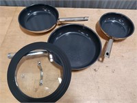 3pc Frypan Set with Universal Lid