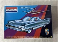 Lincoln Futura 1:25 Scale Model