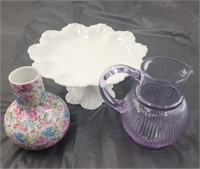 Lot of ceramic and glass pieces
