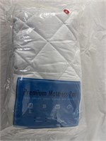 New Queen Premium Mattress Pad, White