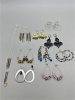 Avon Fashion Jewelry: Earrings & 1- Necklace