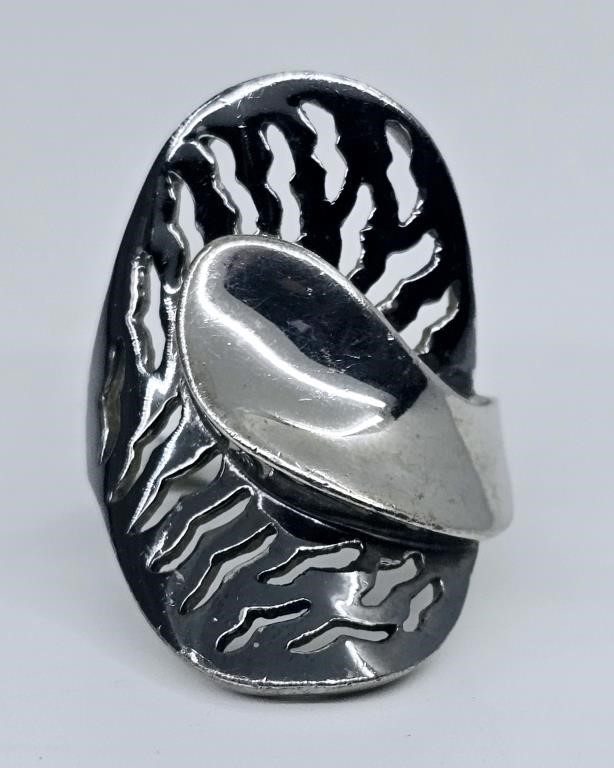 Large Sterling silver Ring